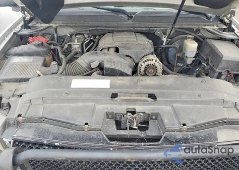 2010 Chevrolet Tahoe C1500 Lt z USA, uszkodzony, nr VIN 1GNMCBE34AR193765